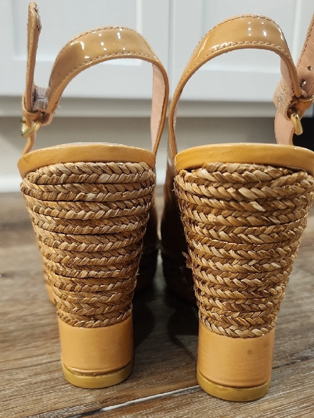 Stuart Weitzman Nude Peep Toe Patent Leather Espadrille Wedge Slingbacks Luxury